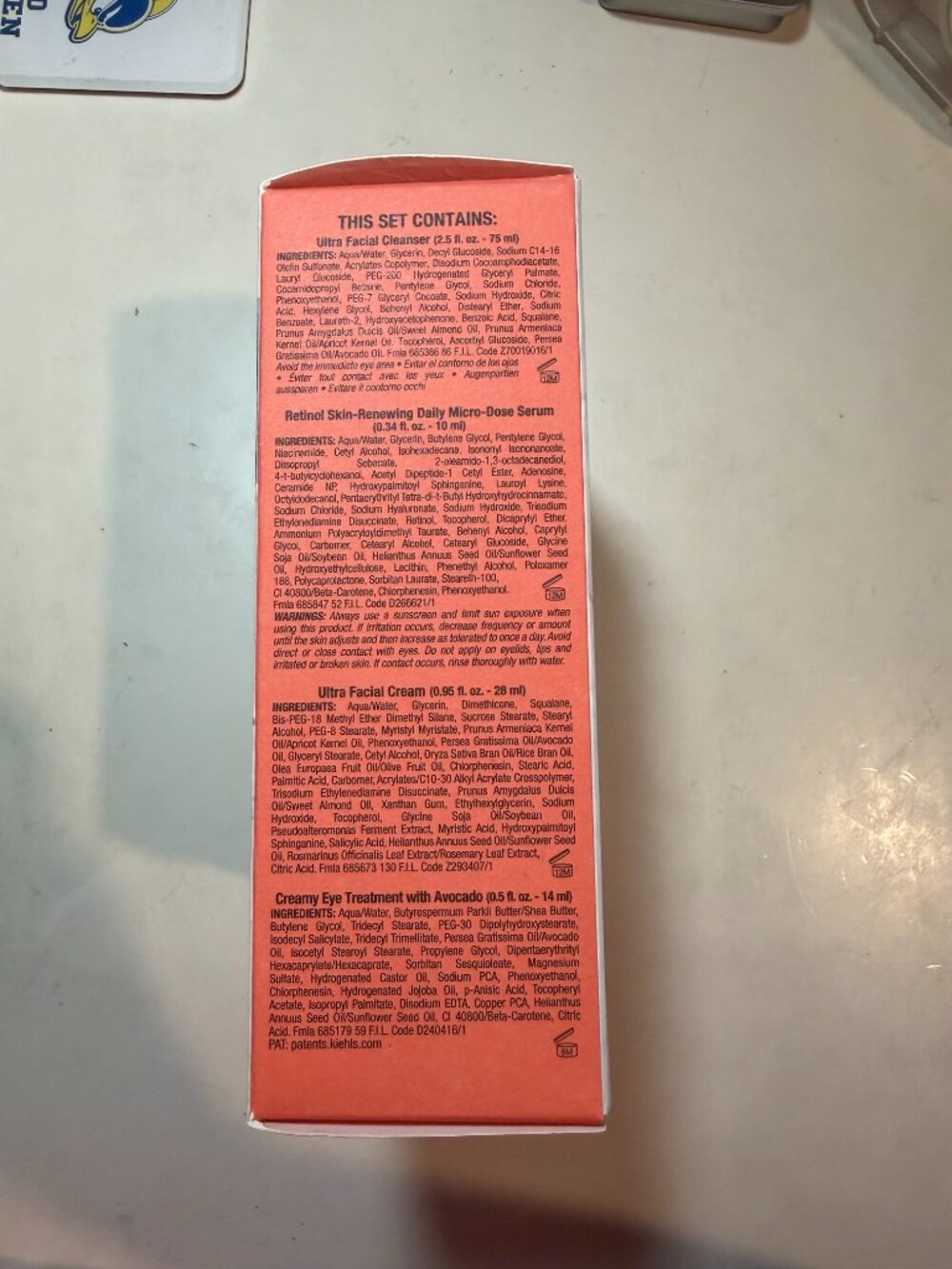 Kiehl’s 4 PC Most-Loved Formulas Set – Hydrating Favorites + Retinol Serum - Picture 2 of 3
